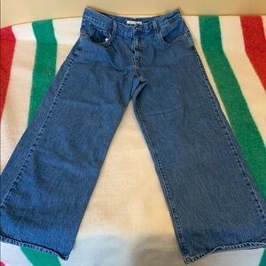 Women’s Levi’s high waisted straight jeans